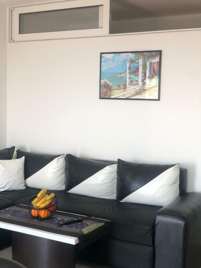 Apartmani Dini Ulcinj Exterior foto