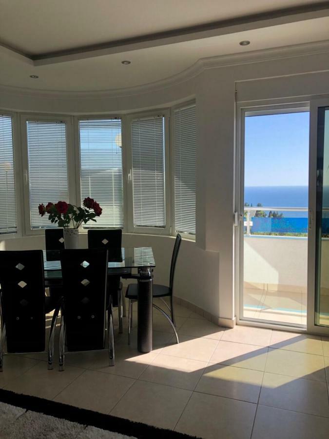 Apartmani Dini Ulcinj Exterior foto